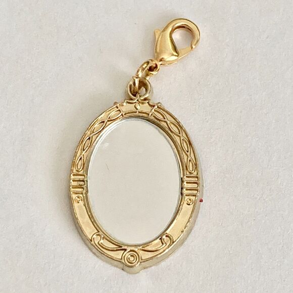 Disney Villains Snow White Evil Queen Clip On Charm Magic Mirror Zipper Pull - Picture 2 of 7